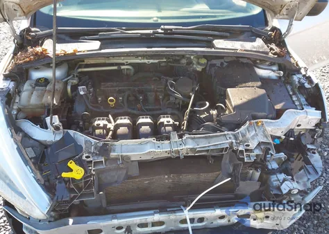 2015 Ford Focus S из США, поврежденный, VIN 1FADP3E26FL313012